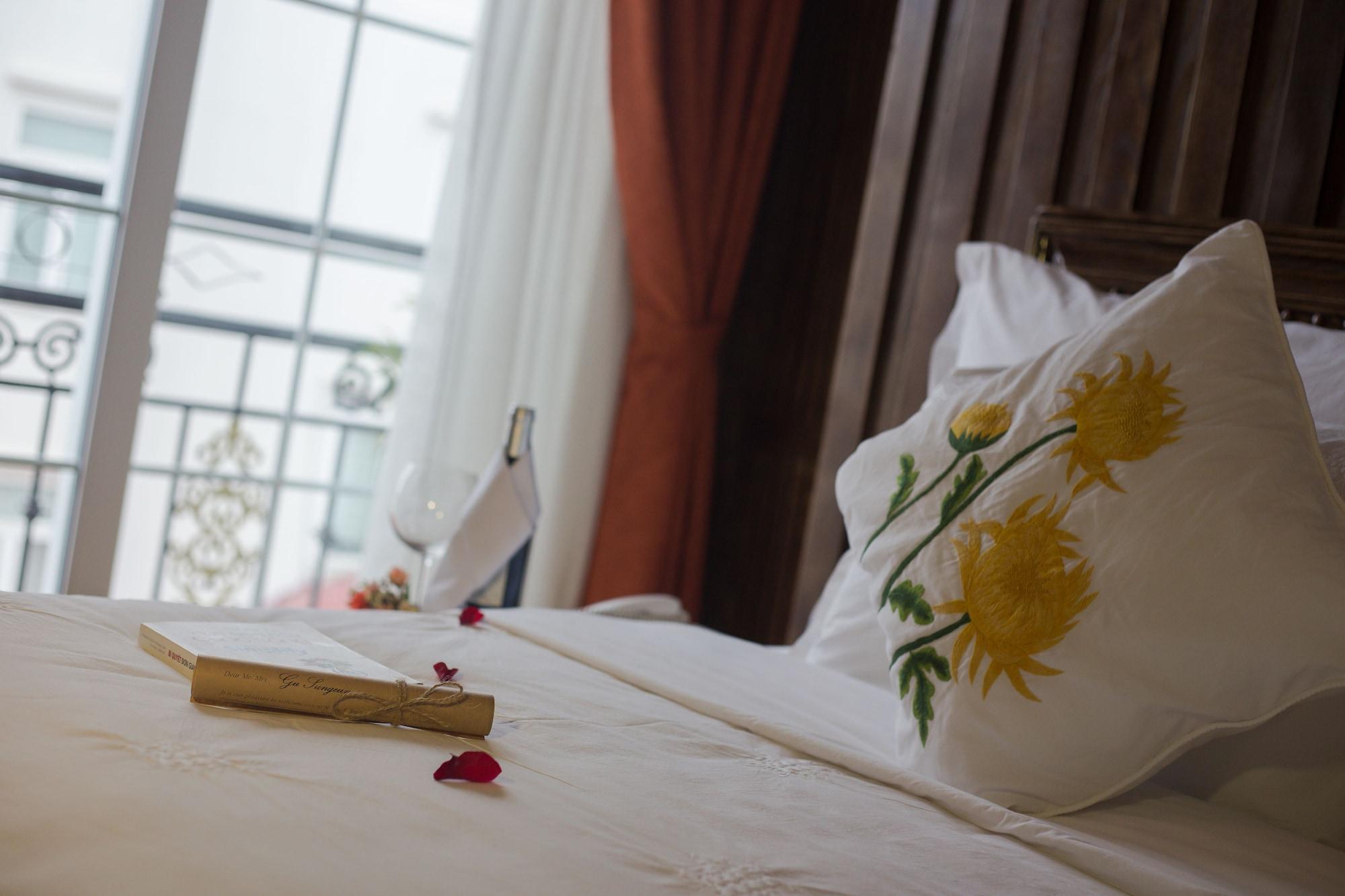 Noble&Swan Boutique Hotel Hanoï Extérieur photo
